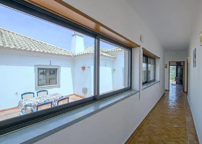 Metacasa By Portucasa * Santa Catarina da Fonte do Bispo